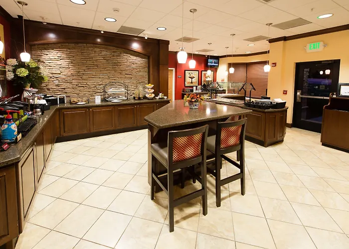 Hotel Staybridge By Ihg 3*
